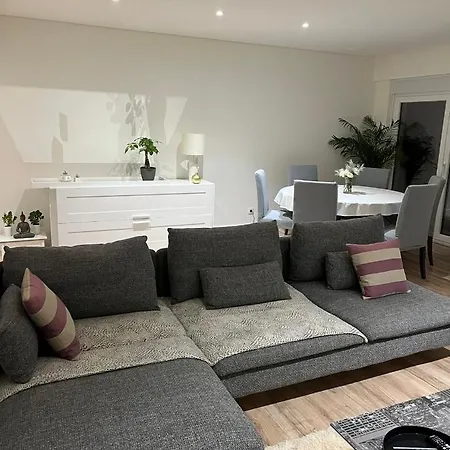 Modern Twin With A Balcony * Montijo