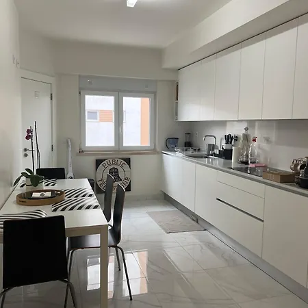 Modern Twin With A Balcony *